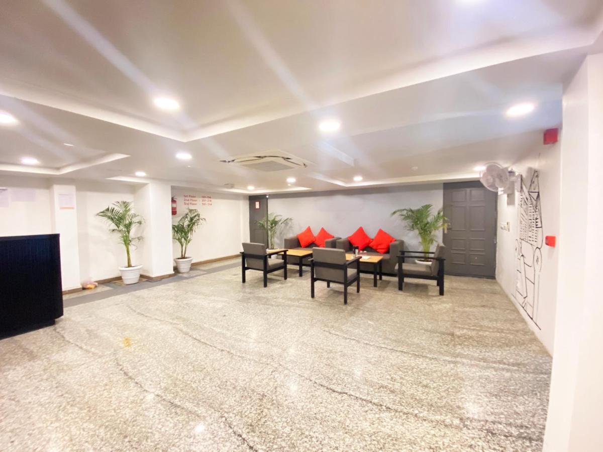Hotel Golden Saffron By Qotel-Punjabi Bagh New Delhi Ngoại thất bức ảnh