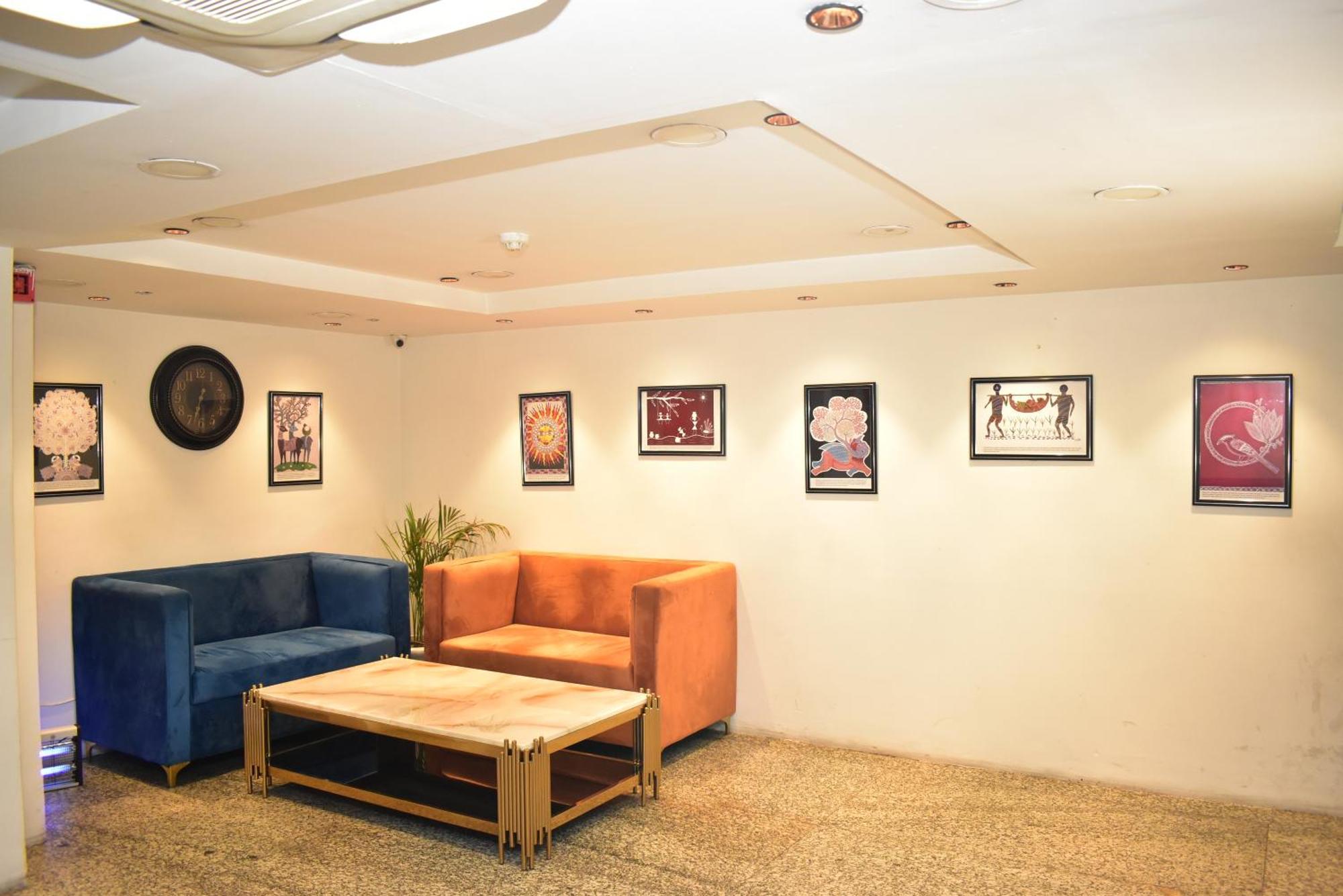 Hotel Golden Saffron By Qotel-Punjabi Bagh New Delhi Ngoại thất bức ảnh