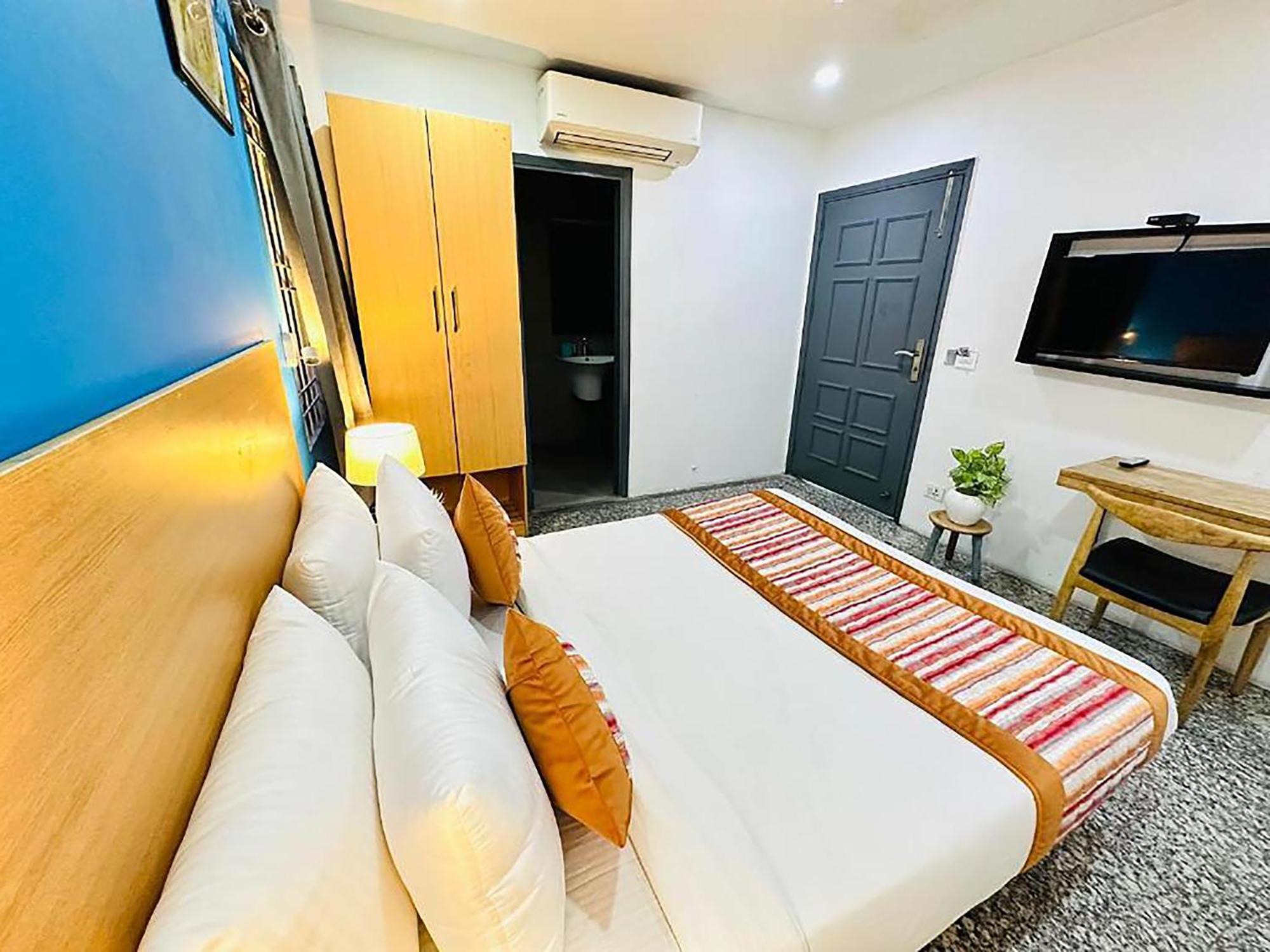 Hotel Golden Saffron By Qotel-Punjabi Bagh New Delhi Ngoại thất bức ảnh